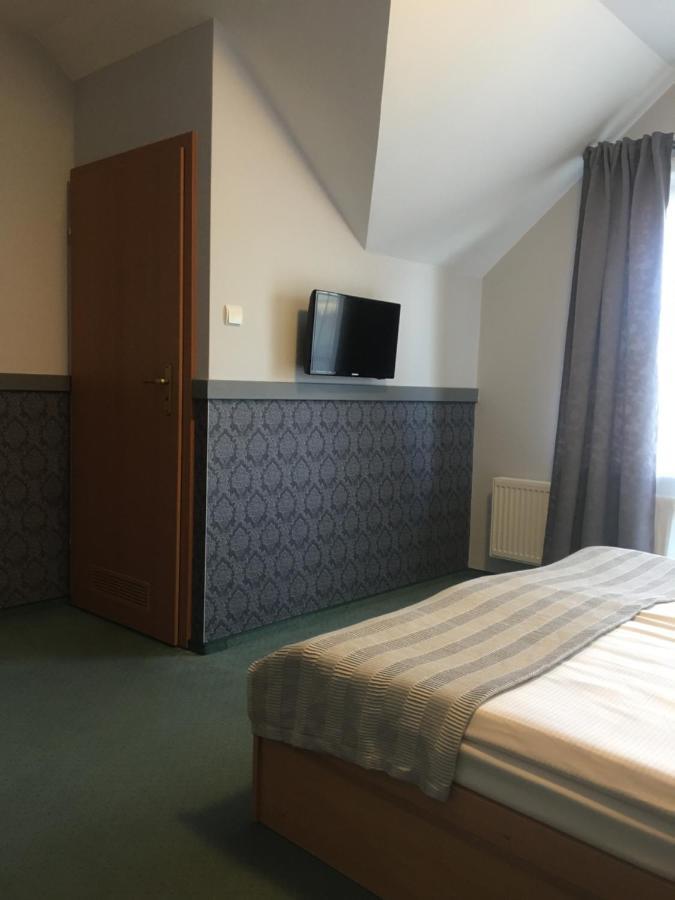 Emilia Hotel Wysowa-Zdrój Екстериор снимка